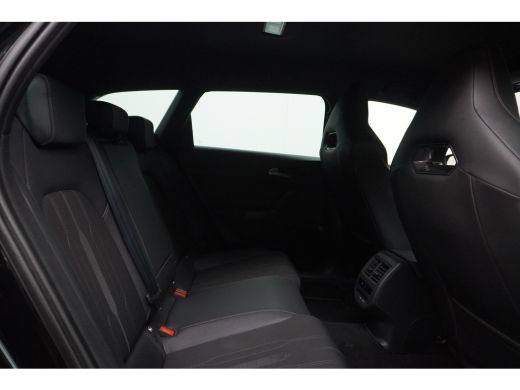 Seat Leon Sportstourer 1.4 e-Hybrid Black Edition | TREKHAAK | CAMERA | NAVIGATIE | ELEKTR. A. KLEP | STUUR + STOELVERW. ActivLease financial lease