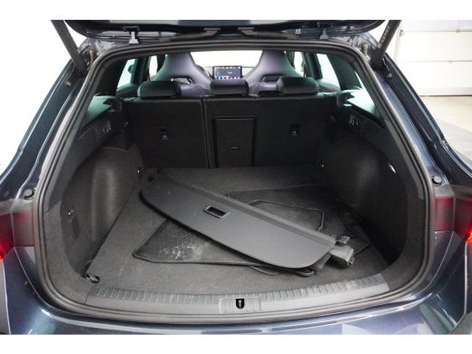 Seat Leon Sportstourer 1.4 e-Hybrid VZ Copper Edition | TREKHAAK | NAVIGATIE | 19 INCH | ELEKTR. A. KLEP ActivLease financial lease
