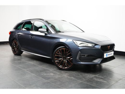 Seat Leon Sportstourer 1.4 e-Hybrid VZ Copper Edition | TREKHAAK | NAVIGATIE | 19 INCH | ELEKTR. A. KLEP ActivLease financial lease