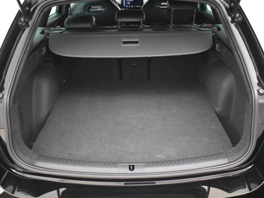 CUPRA Leon Sportstourer 1.4 e-Hybrid VZ Performance 204pk | Cruise control | Navigatie | Led koplampen | Parkeersensoren ... ActivLease financial lease