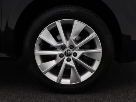 Skoda Kamiq 1.0 TSi 115 Pk Automaat Sport Business | Adaptive Cruise | Climate Control | 17 Inch | Stoelverwa... ActivLease financial lease