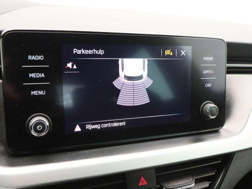 Skoda Kamiq 1.0 TSi 115 Pk Automaat Sport Business | Adaptive Cruise | Climate Control | 17 Inch | Stoelverwa... ActivLease financial lease