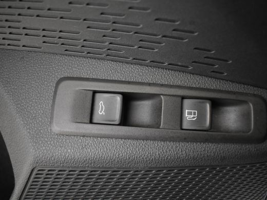 Skoda Octavia Combi 1.4 TSI iV PHEV Business Edition Plus 204pk | Lederen bekleding | Trekhaak | Stoelventilati... ActivLease financial lease