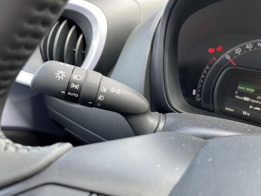 Toyota Aygo X 1.0 VVT-i MT JBL | Navigatie | Apple CarPlay/Android auto | JBL | Achteruitricamera ActivLease financial lease