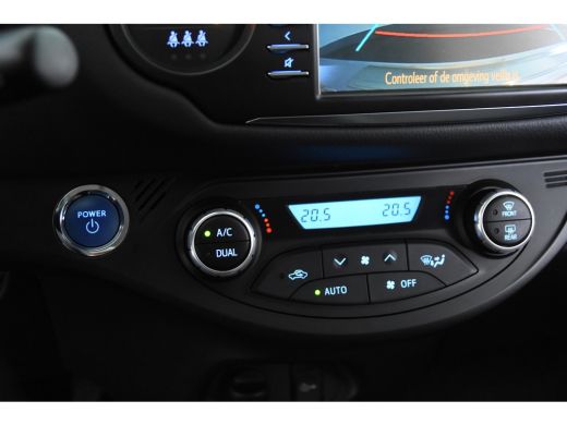Toyota Yaris 1.5 Hybrid *1ste Eigenaar*Navigatie*Camera* ActivLease financial lease