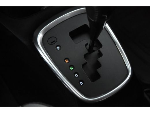 Toyota Yaris 1.5 Hybrid *1ste Eigenaar*Navigatie*Camera* ActivLease financial lease