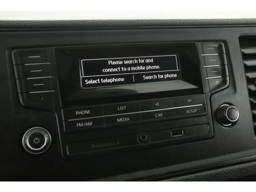 Volkswagen Crafter 35 2.0 TDI L3H3 177PK 3500KG Trekgew. Airco Cruise 3 Persoons Elektrpakket Trekhaak ActivLease financial lease