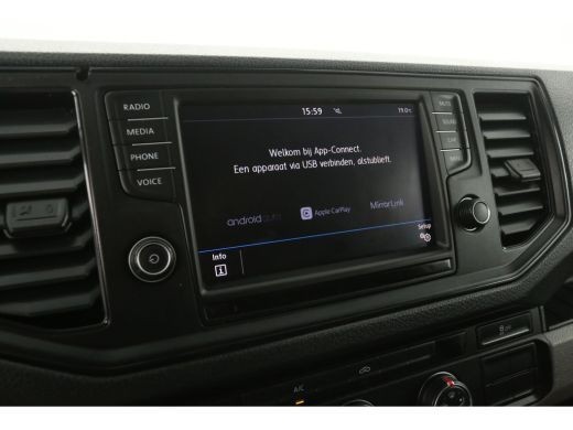 Volkswagen Crafter 35 2.0 TDI L3H3 177PK 3500KG Trekgew. Werkbus Airco Camera Carplay Cruise 3 Persoons Imperiaal Tr... ActivLease financial lease
