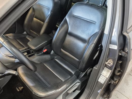 Volkswagen e-Golf E Golf Bekleding leder | Camera | Stoelverwarming | LED | Voorruit verwarming | ActivLease financial lease