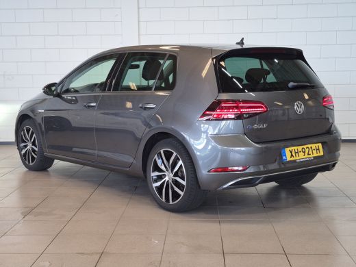 Volkswagen e-Golf E Golf Bekleding leder | Camera | Stoelverwarming | LED | Voorruit verwarming | ActivLease financial lease