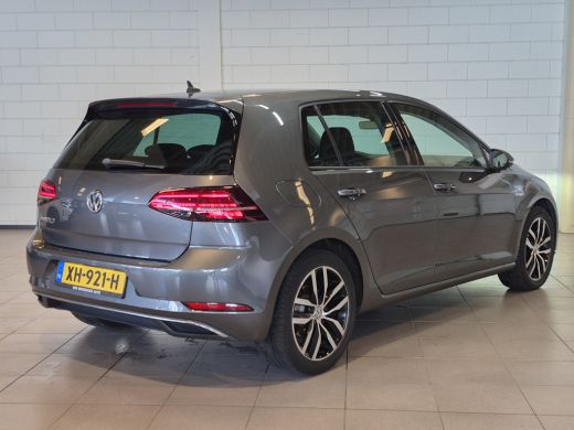 Volkswagen e-Golf E Golf Bekleding leder | Camera | Stoelverwarming | LED | Voorruit verwarming | ActivLease financial lease