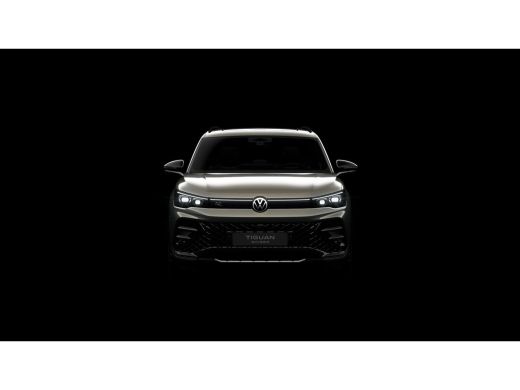 Volkswagen Tiguan R-Line Edition - eHybrid | 'App-Connect' draadloze smartphone integratie | Afstandscontrolesystee... ActivLease financial lease
