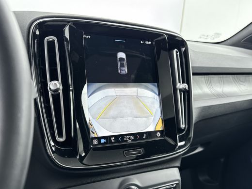 Volvo  C40 Recharge Twin Silverline Edition 78 kWh ActivLease financial lease