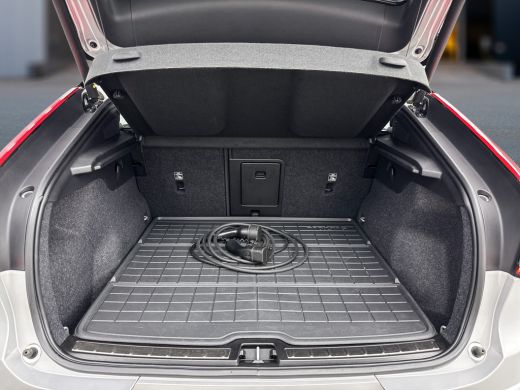 Volvo  C40 Recharge Twin Silverline Edition 78 kWh ActivLease financial lease