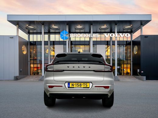 Volvo  C40 Recharge Twin Silverline Edition 78 kWh ActivLease financial lease