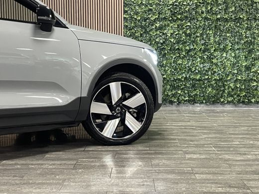 Volvo  C40 Single Motor Extended Range Plus | All Season banden | Adaptieve Cruise Control | Stoel en Stuurw... ActivLease financial lease