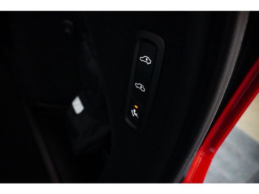 Volvo  XC90 T8 AWD Ultra Dark | Luchtvering | Bowers & Wilkins | Massage & Ventilatie | 360° Camera | Panoram... ActivLease financial lease