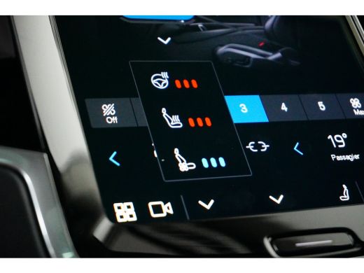 Volvo  XC90 T8 AWD Ultra Dark | Luchtvering| Massage&Ventilatie | Head-up display | Bowers & Wilkins | 360 Ca... ActivLease financial lease