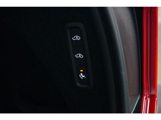 Volvo  XC90 T8 AWD Ultra Dark | Luchtvering| Massage&Ventilatie | Head-up display | Bowers & Wilkins | 360 Ca... ActivLease financial lease