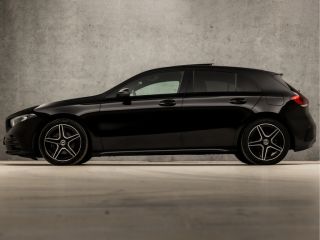 Mercedes A-Klasse 180 AMG Sport Night Upgrade (SCHUIFDAK, GROOT NAVI, LEDER/ALCANTARA, STOELVERWARMING, WIDESCREEN,...