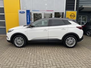 Opel Grandland X 1.2 130PK Turbo Innovation AUTOMAAT | COMFORTSTOEL| NAVIGATIE| ELEKTR. ACHTERKLEP| CAMERA| KEYLES...