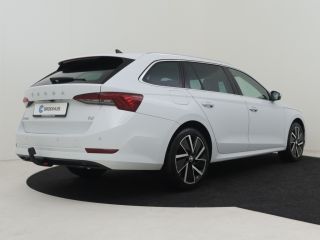Skoda Octavia Combi 1.4 TSI iV PHEV Business Edition Plus 204pk | Lederen bekleding | Trekhaak | Stoelventilati...