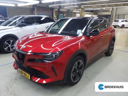 Alfa Romeo Junior Elettrica Speciale 54 kWh | Sabelt Sportstoelen | LED-Matrix | Pack Techno | Pack Sport | Elektr... Alfa Romeo Junior Elettrica Speciale 54 kWh | Sabelt Sportstoelen | LED-Matrix | Pack Techno | Pack Sport | Elektr...