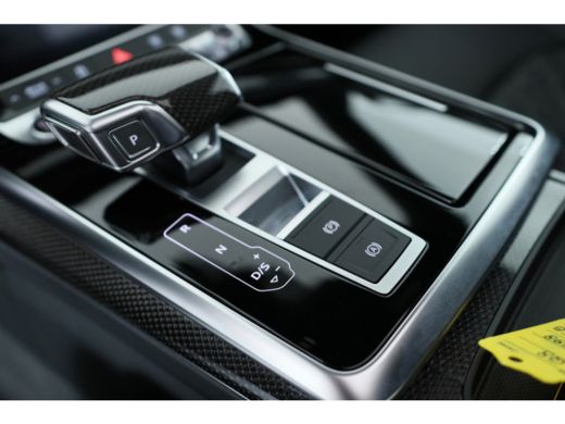 Audi Q8 60 TFSI e quattro Pro Line S Competition | Valcona | Panoramadak | Carbon | HUD | Trekhaak | Pano... ActivLease financial lease