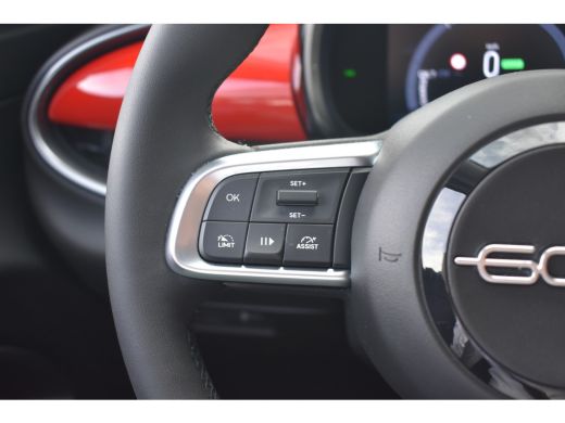 Fiat 600E RED 54 kWh 3 Fase | Navigatie by App | Parkeersensoren | Climate Control | Full-LED | Apple Carpl... ActivLease financial lease