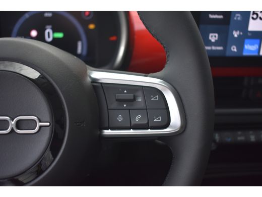 Fiat 600E RED 54 kWh 3 Fase | Navigatie by App | Parkeersensoren | Climate Control | Full-LED | Apple Carpl... ActivLease financial lease