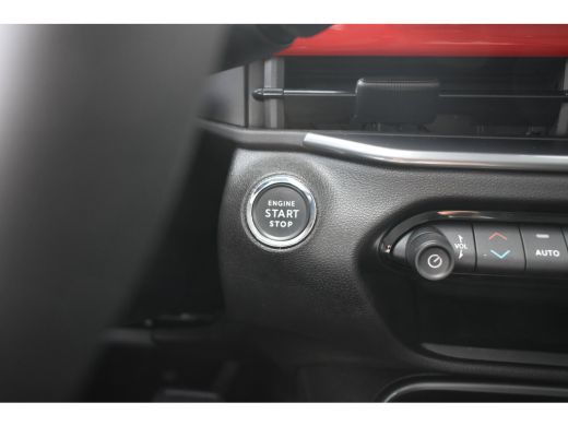 Fiat 600E RED 54 kWh 3 Fase | Navigatie by App | Parkeersensoren | Climate Control | Full-LED | Apple Carpl... ActivLease financial lease