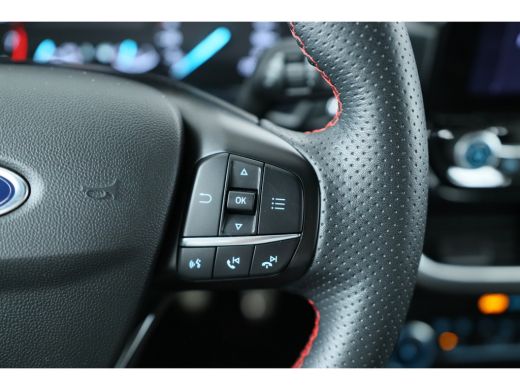 Ford Fiesta 1.0 EcoBoost ST-Line | Climate control | Navi by App | Cruise control | Lichtmetaal | Dealer onde... ActivLease financial lease