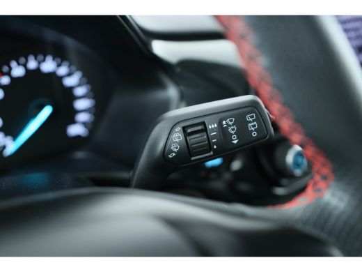 Ford Fiesta 1.0 EcoBoost ST-Line | Climate control | Navi by App | Cruise control | Lichtmetaal | Dealer onde... ActivLease financial lease
