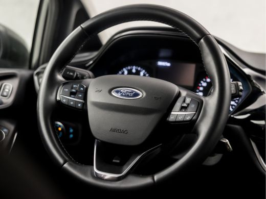 Ford Fiesta 1.0 EcoBoost Titanium (APPLE CARPLAY, CLIMATE, LANE ASSIST, SPORTSTOELEN, PARKEERSENSOREN, LED KO... ActivLease financial lease
