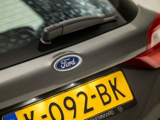 Ford Fiesta 1.0 EcoBoost Titanium (APPLE CARPLAY, CLIMATE, LANE ASSIST, SPORTSTOELEN, PARKEERSENSOREN, LED KO... ActivLease financial lease