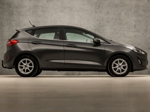 Ford Fiesta 1.0 EcoBoost Titanium (APPLE CARPLAY, CLIMATE, LANE ASSIST, SPORTSTOELEN, PARKEERSENSOREN, LED KO... ActivLease financial lease