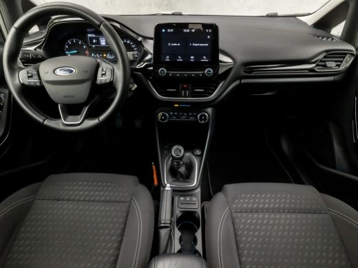 Ford Fiesta 1.0 EcoBoost Titanium (APPLE CARPLAY, CLIMATE, LANE ASSIST, SPORTSTOELEN, PARKEERSENSOREN, LED KO... ActivLease financial lease
