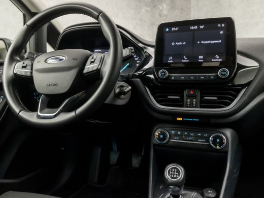 Ford Fiesta 1.0 EcoBoost Titanium (APPLE CARPLAY, CLIMATE, LANE ASSIST, SPORTSTOELEN, PARKEERSENSOREN, LED KO... ActivLease financial lease