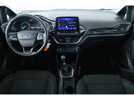 Ford Fiesta 1.0 EcoBoost Titanium | Trekhaak | LED | Navigatie | Clima | Parkeersensoren | Cruise Control | L... ActivLease financial lease