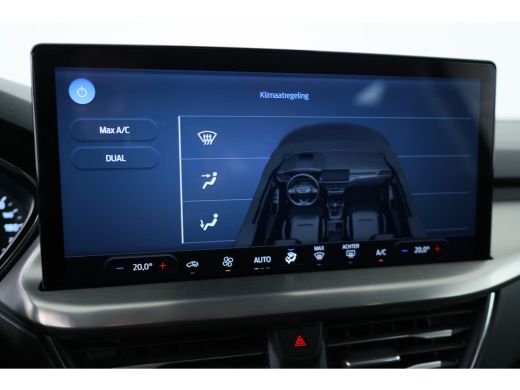 Ford Focus 1.0 EcoBoost Hybrid Titanium | Navigatie Sync 4 | Climate Control | Cruise Control | Getint Glas ... ActivLease financial lease