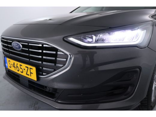 Ford Focus 1.0 EcoBoost Hybrid Titanium | Navigatie Sync 4 | Climate Control | Cruise Control | Getint Glas ... ActivLease financial lease