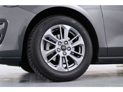 Ford Focus 1.0 EcoBoost Hybrid Titanium | Navigatie Sync 4 | Climate Control | Cruise Control | Getint Glas ... ActivLease financial lease