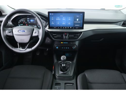 Ford Focus 1.0 EcoBoost Hybrid Titanium | Navigatie Sync 4 | Climate Control | Cruise Control | Getint Glas ... ActivLease financial lease