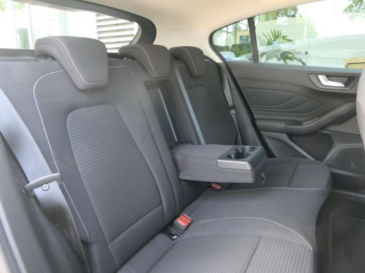 Ford Focus 1.0 EcoBoost Titanium Winterpack | 17 Inch | B&O Audio | Navigatie | LED | Keyless | Camera ActivLease financial lease