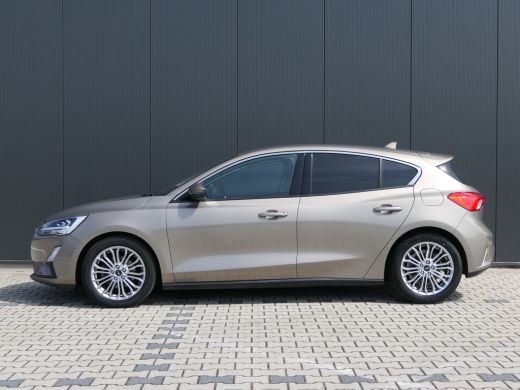 Ford Focus 1.0 EcoBoost Titanium Winterpack | 17 Inch | B&O Audio | Navigatie | LED | Keyless | Camera ActivLease financial lease
