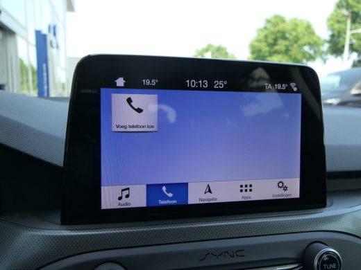Ford Focus 1.0 EcoBoost Titanium | LED | Winterpack | 17 Inch | B&O Audio | Navigatie | Keyless | Camera ActivLease financial lease