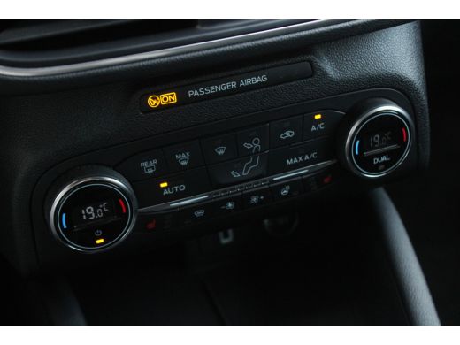 Ford FOCUS Wagon 1.0 EcoBoost Hybrid ST Line | Camera | Trekhaak | LED | Keyless | Privacy-glass | Apple carplay |... ActivLease financial lease