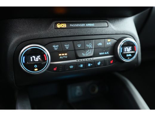Ford Focus 1.0 EcoBoost Hybrid Titanium Style | Navigatie | Cruise control | Winterpakket | Camera | Climate... ActivLease financial lease