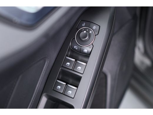 Ford Focus 1.0 EcoBoost Hybrid Titanium Style | Navigatie | Cruise control | Winterpakket | Camera | Climate... ActivLease financial lease