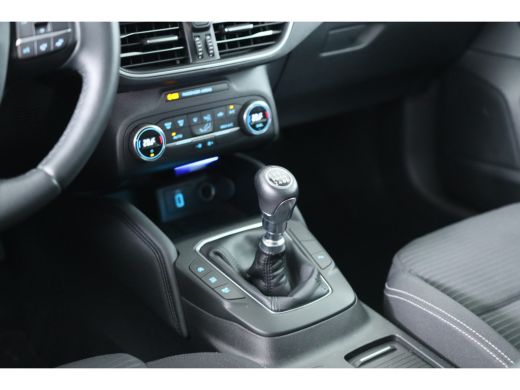 Ford FOCUS Wagon 1.0 EcoBoost Titanium Business | 1e Eigenaar! | Dealer Onderhouden! | Navi | Clima | Keyless | Cr... ActivLease financial lease